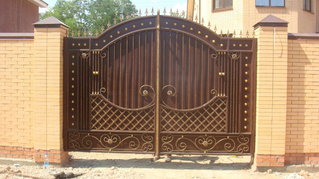 Кованые ворота 8.jpg Кованые ворота 8.jpg